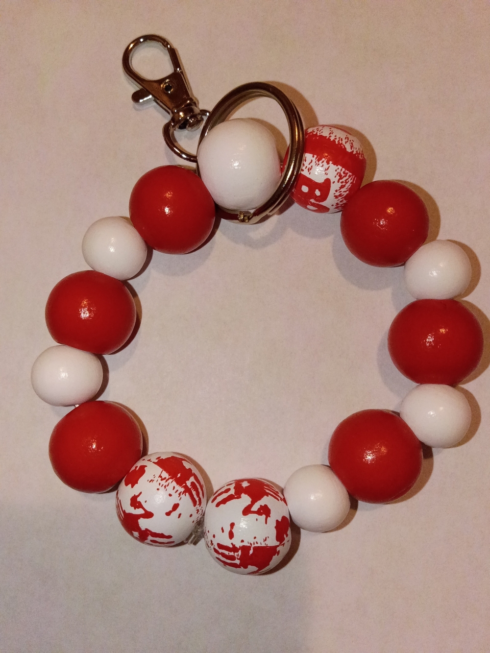 Red and White Beaded Keyring Bracelet